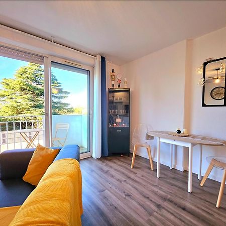 Appartement Residentiel Avec Parking/Proche Centre Ангулем Экстерьер фото