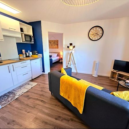 Appartement Residentiel Avec Parking/Proche Centre Ангулем Экстерьер фото
