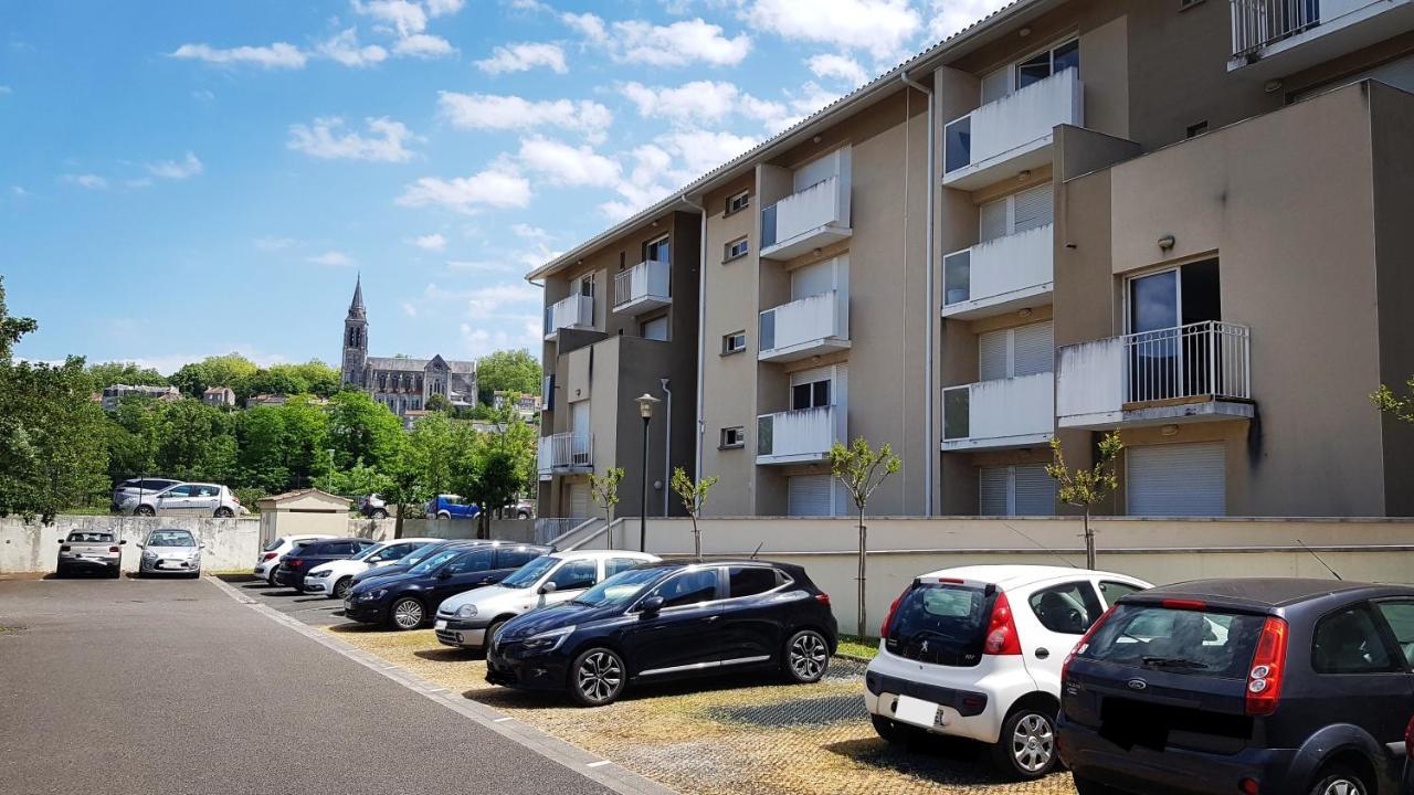 Appartement Residentiel Avec Parking/Proche Centre Ангулем Экстерьер фото